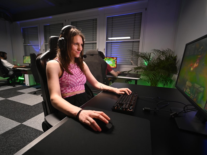 Main scrim floor with 240Hz battle stations